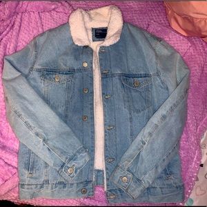 GUYS SHERPA LINED DENIM - Size: Small